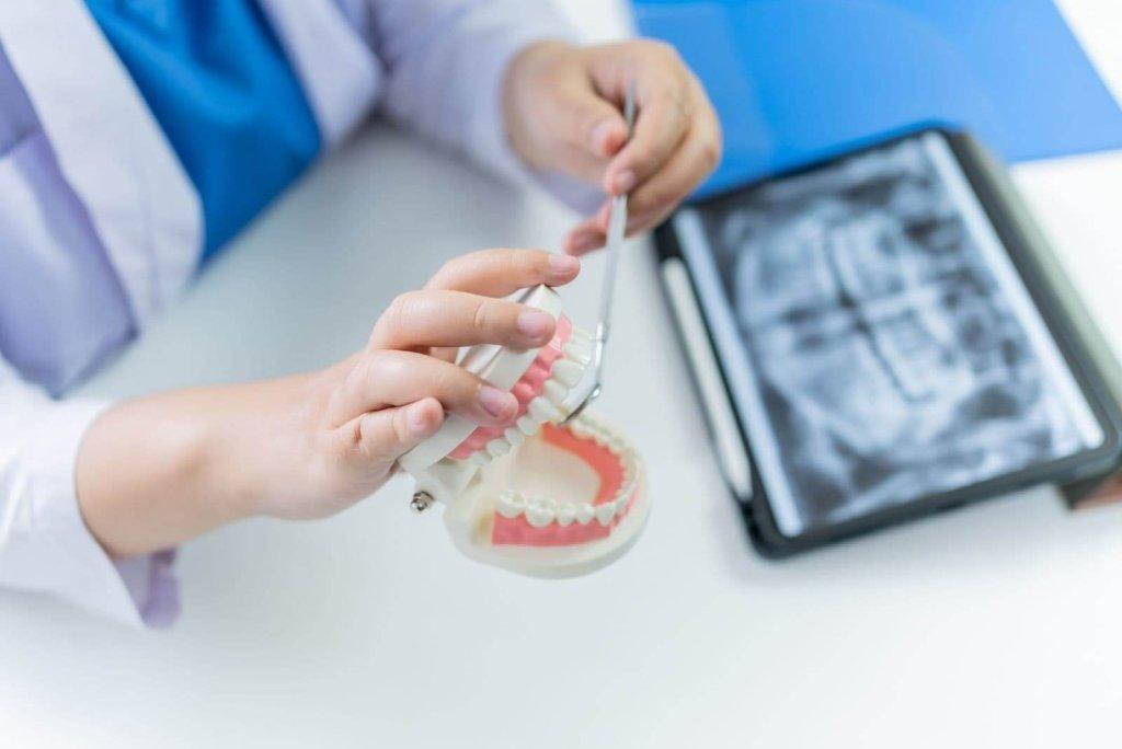 Can Dental Implants Restore Natural Chewing Function and Comfort